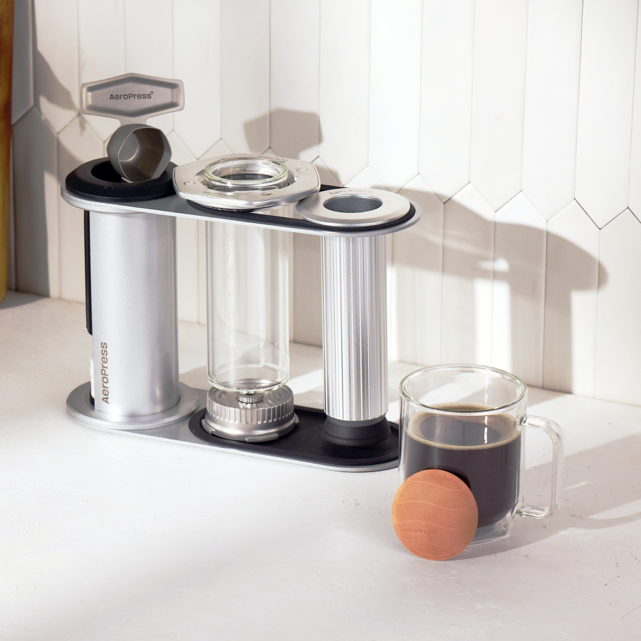 aeropress-flow-control-station-edelstahl-kaffeebereiter-set image 6