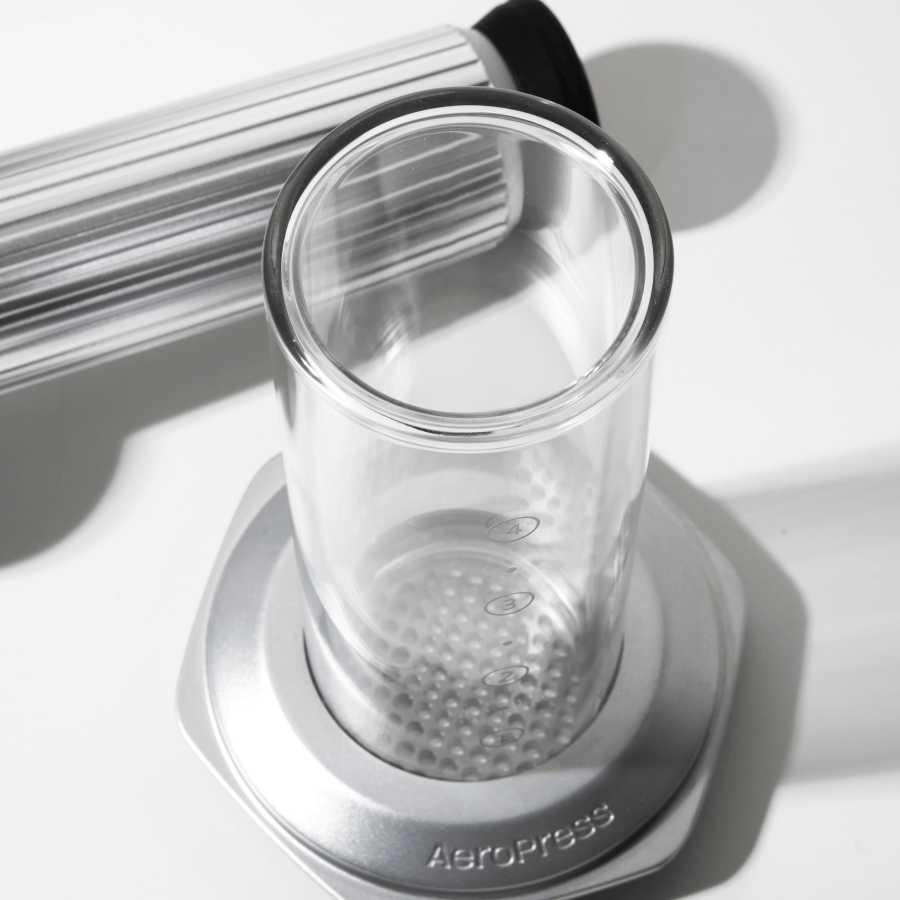 aeropress-coffee-makers-aeropress-premium-kaffeebereiter-silber-glas image 4