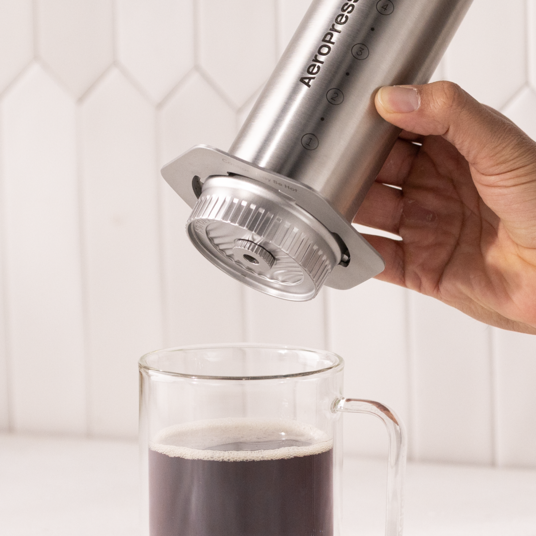 aeropress-bundles-steel-kaffeezubereiter-silber-edelstahl image 6