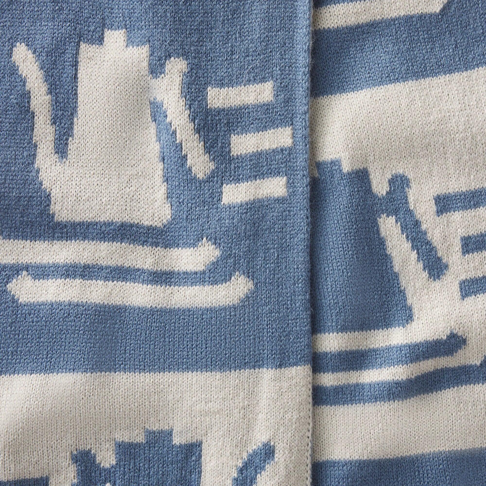 fellow-carter-ski-club-schal-ecru-blau-strickschal image 2