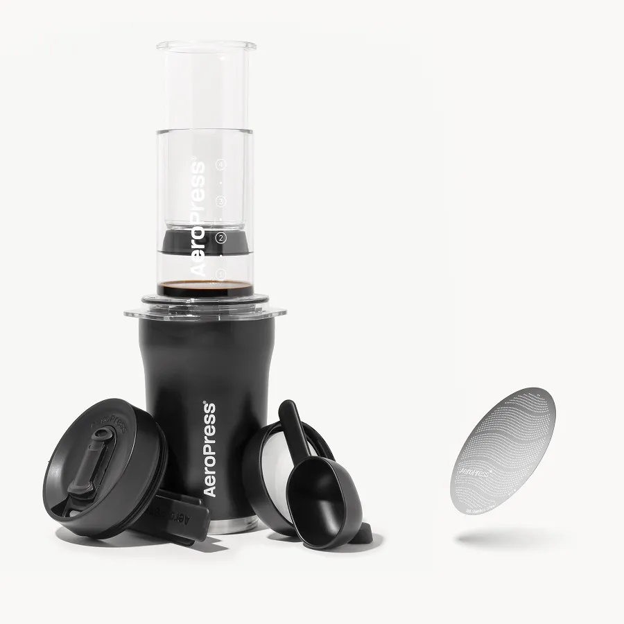 aeropress-go-plus-traveler-s-bundle-kaffeebereiter-schwarz image 1